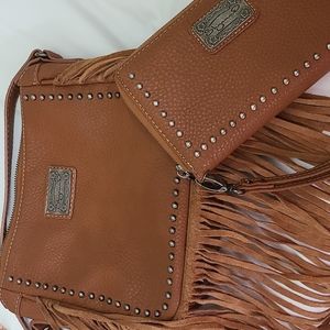 Shyanne crossbows bag with matching wallet